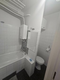 Tarnów ul. KROGULSKIEGO do zamieszkania od zaraz - 7