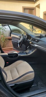 Lexus ct200h hybrid - 7