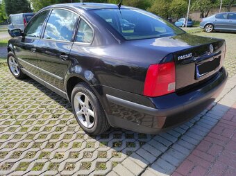 Volkswagen - Passat B5 - 1999r - 1.6 benzyna - 7
