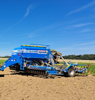 Ciągnik 270 KM z RTK i siewnikiem 6 m GRATIS +SectionControl - 7