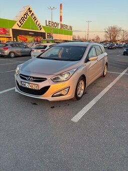 Sprzedam Hyundai z automatyczną skrzynią biegów - 7