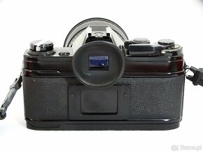 Aparat Canon AE-1 + obiektyw Makinon mc 28-80mm f 3.5 - 4.5 - 7