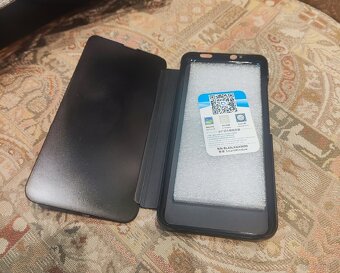 Etui do telefonów typu "Clear View Standing Cover" - 7