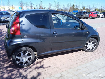 sprzedam Peugeota 107 - 7