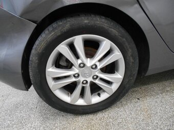Hyundai i30 1,6 CRDi 110 - 7