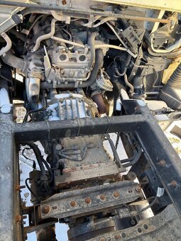 Mitsubishi Fuso Canter 7C15 automat - 7