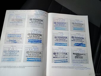 Toyota Auris 1.2 - 7