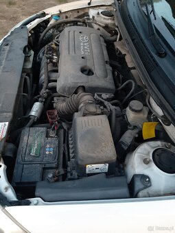 Sprzedam Toyota Corolla e12 2006r - 7