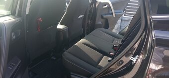 Sprzedam Toyota RAV4 hybryda 2,5 litra rok prod. 2016 - 7