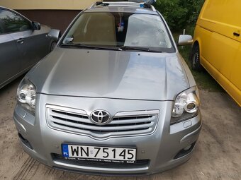 Sprzedam toyote avesis t25 kombi rok 2007diesel - 7