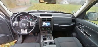 Jeep Cherokee 2.8CRD 200KM - 7