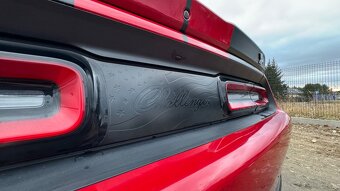 Dodge Challenger R/T Plus - 7