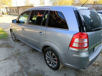 Opel Zafira 1.8 - 7