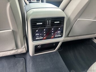 Porsche cayenne - 7