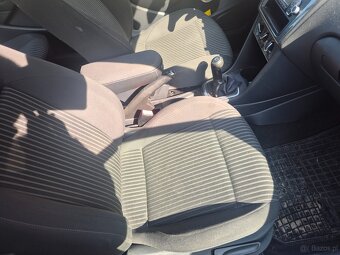 Volkswagen Polo - 7