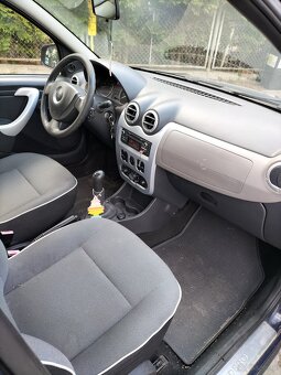 Dacia Sandero - 7