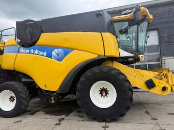 Kombajn zbożowy New Holland CX 860 stół do rzepaku klimatyza - 7