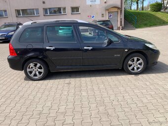 307 pojemność 2.0 HDI 7-Osobowy - 7