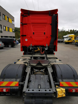 Sprzedam ciągnik siodłowy MERCEDES-BENZ ACTROS 1845 E6 LD - 7