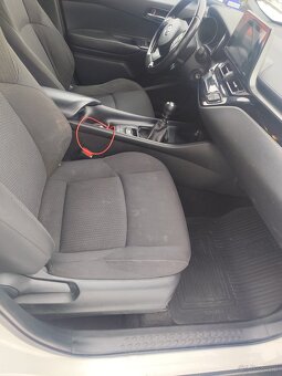 Sprzedam Toyota C-HR - 7
