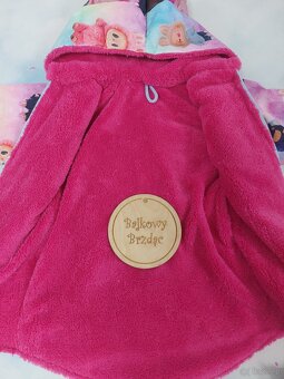 Kurtka przeciwdeszczowa Labubu rozm 122 nowa - 7