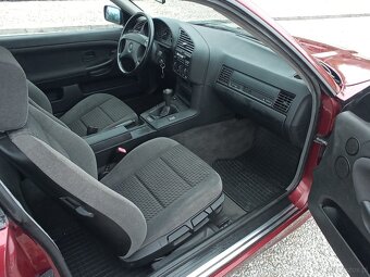 BMW E36 Coupe 2.0i - 7