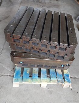 Kątowniki żeliwne, płyty mocujące, kostki - 7