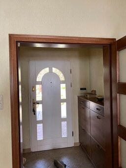 Dom o powierzchni 241m2, działka 6315m2, 4 km od Kalisza - 7