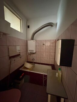 Mieszkanie o pow. 50m2, II piętro, do remontu,Górnośląska - 7