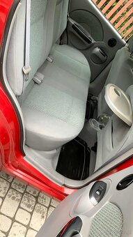 Sprzedam bardzo ładnego Daewoo kalos 2004 rok bardzo ładny - 7