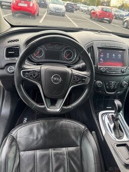 Opel Insignia 2.0 bi turbo 4x4 - 7