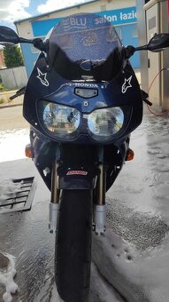 HONDA CBR 900RR SC28 1995r - 7