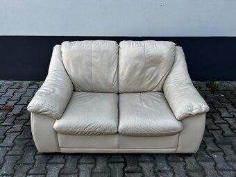 Sofa skórzana w bardzo dobrym stanie - 7