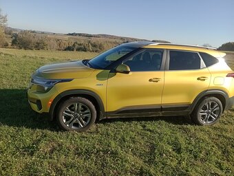 Kia Seltos auto wyposażone w gaz i napęd na cztery koła - 7