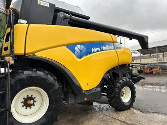 Kombajn zbozowy New Holland CR 9080 heder 7,30Vario rok PR - 7