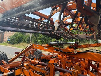 Kompaktor Agregat Uprawowy. Ostroj- Saturn 600 Szerokość rob - 7