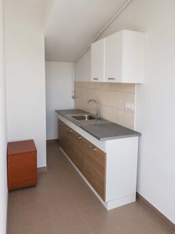 FUNKCJONALNY LOKAL BIUROWY 60 m² | 3 POMIESZCZENIA | RZESZÓW - 7