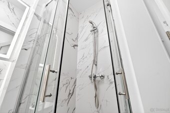 Nowy umeblowany pokój z łazienką ul. Jagiellońska - 7