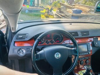 Sprzedam VWPassat2,0l Benzyna Automat z2006r. - 7