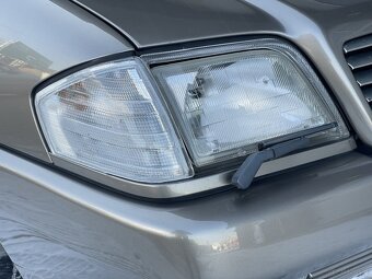 Mercedes-Benz 500SL R129 1991 złoty - 7