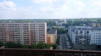 Ładne 2 pokojowe z oddzielną kuchnią - 44m2 - 7