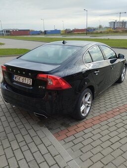 Volvo S60 2015r 2.0 T5 245KM AUTOMAT KEYLESS KAMERA CZUJNIKI - 7