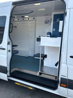 Mercedes-Benz Sprinter 2.2 CDI Karetka / Ambulans - automat - 7