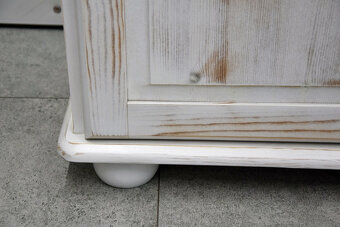 komoda z drewna sosnowego - jak nowa - 7