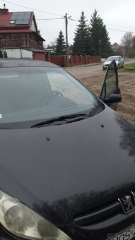 Sprzedam samochód osobowy PEUGEOT - 7
