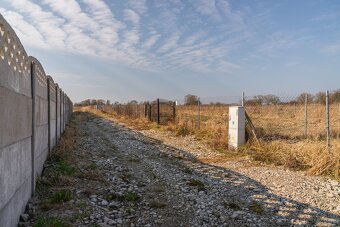 Działka z projektem domu, pozwoleniem na budowę. - 7