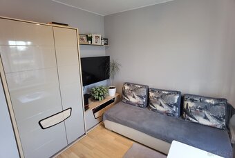 Piętrowy dom 160 m² na dużej działce– Skalmierzyce - 7