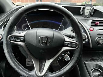 Sprzedam Hondę Civic - 7