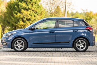 HYUNDAI i20 - 7
