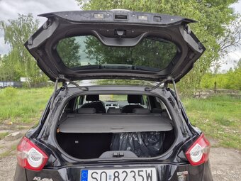 Sprzedam Forda Kugę - 7
